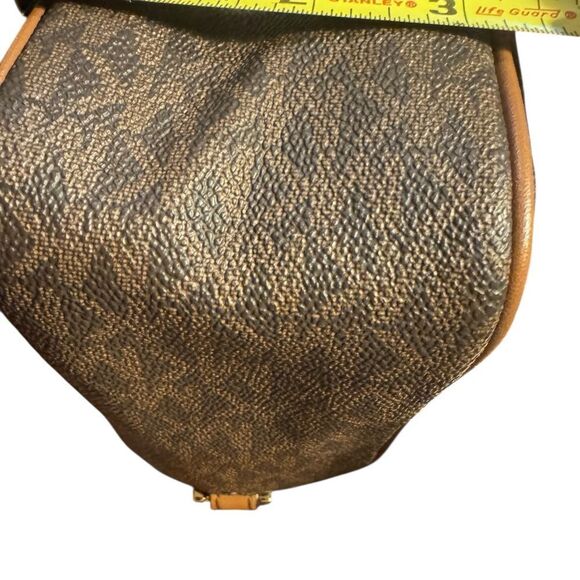 Michael Kors Kenly Large Logo Crossbody Bag Unisex - Picture 12 of 12